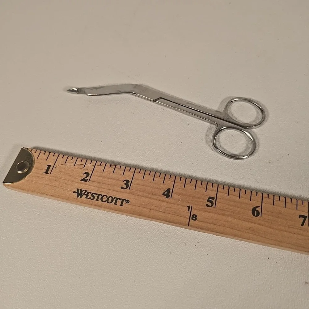 Stainless Steel Bandage Scissors 5-1/2